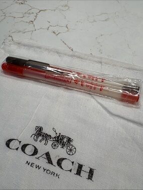 Coach $$ Poppy Pens black an red